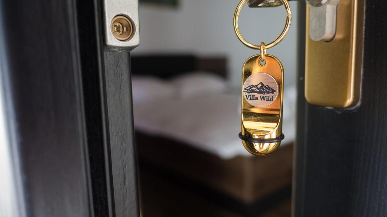 Villa Wild Rooms Jiet Экстерьер фото