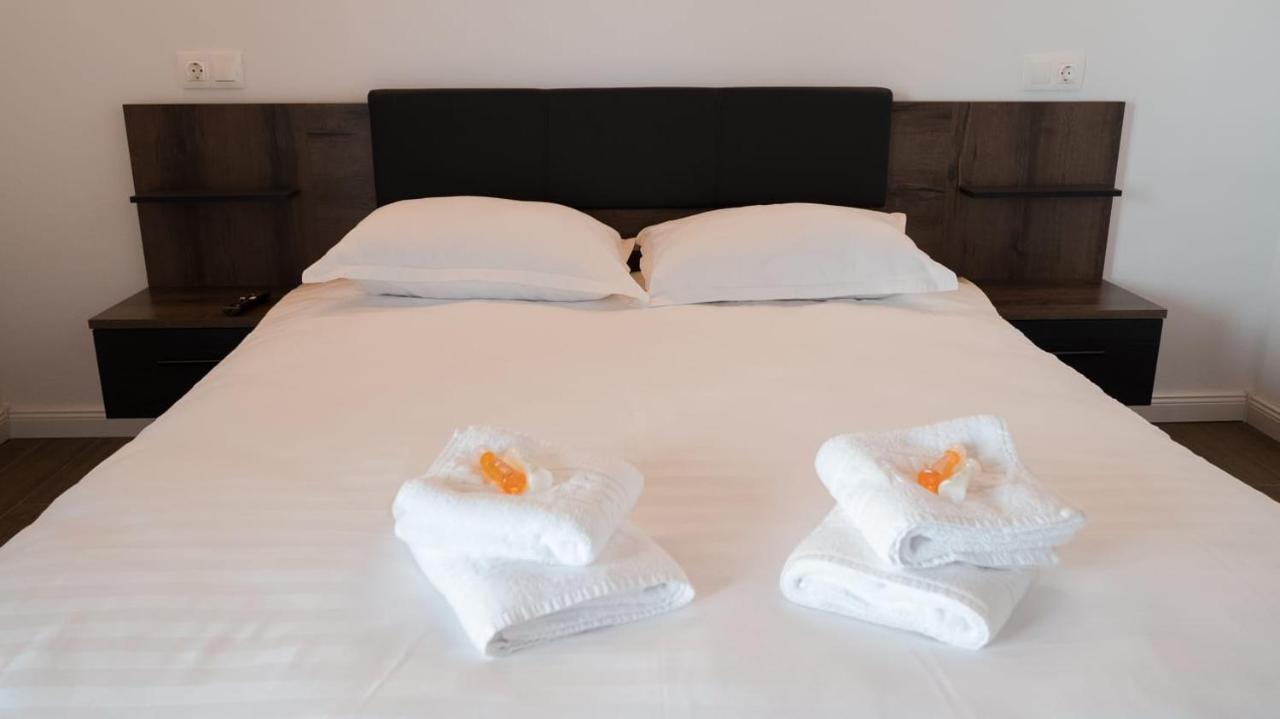 Villa Wild Rooms Jiet Экстерьер фото